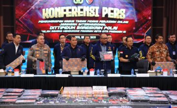 Polri Tangkap Buronan Interpol Beijing, Tegaskan Komitmen Berantas Kejahatan Transnasional