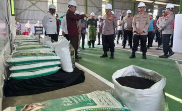 Dari Kampar ke Pasar Global, Kapolri Tinjau Inovasi Pupuk Batu Bara Karya Anak Bangsa