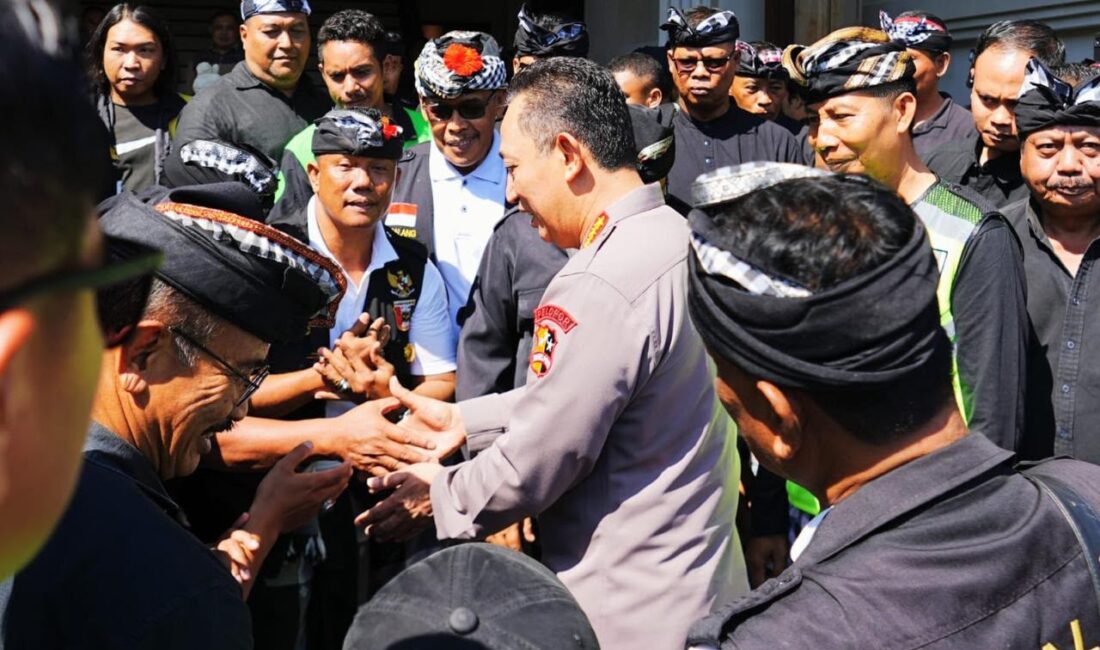 Kapolri Serap Aspirasi Pecalang dan Ojek Online, Perkuat Kemitraan Jaga Bali Tetap Aman dan Nyaman