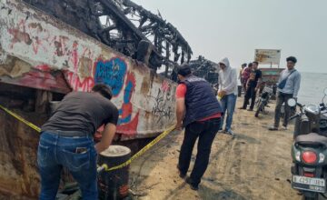 Tiga Kapal Terbakar di Dermaga Kaliadem Muara Angke, Polisi Amankan Lokasi