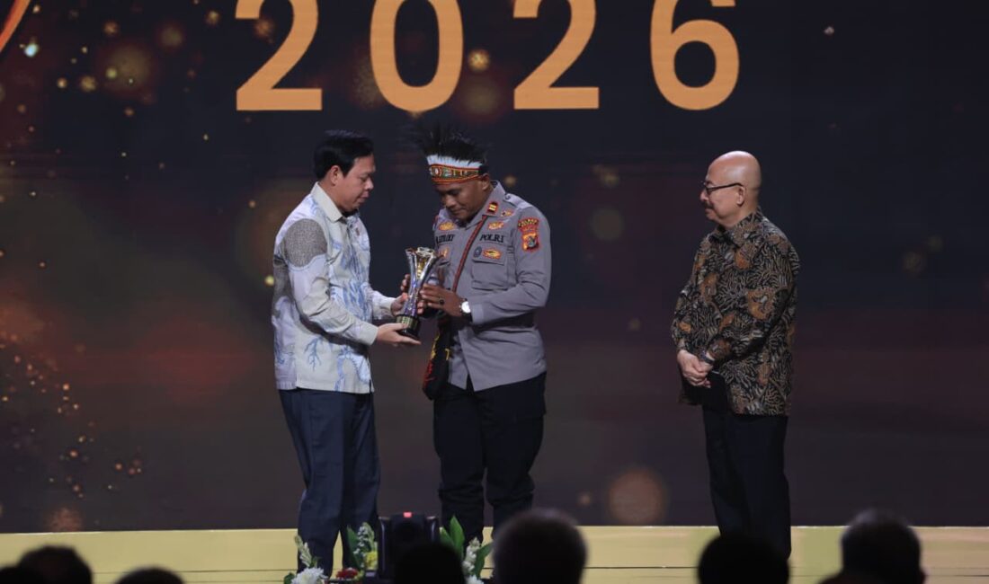 Polisi Tapal Batas dan Pedalaman Hoegeng Awards 2026 Diraih Iptu Motalip Litiloly, Bukti Pengabdian Humanis di Nduga