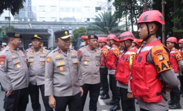 Polda Metro Jaya Gelar Apel Kesiapan Personel dan Peralatan Penanganan Bencana